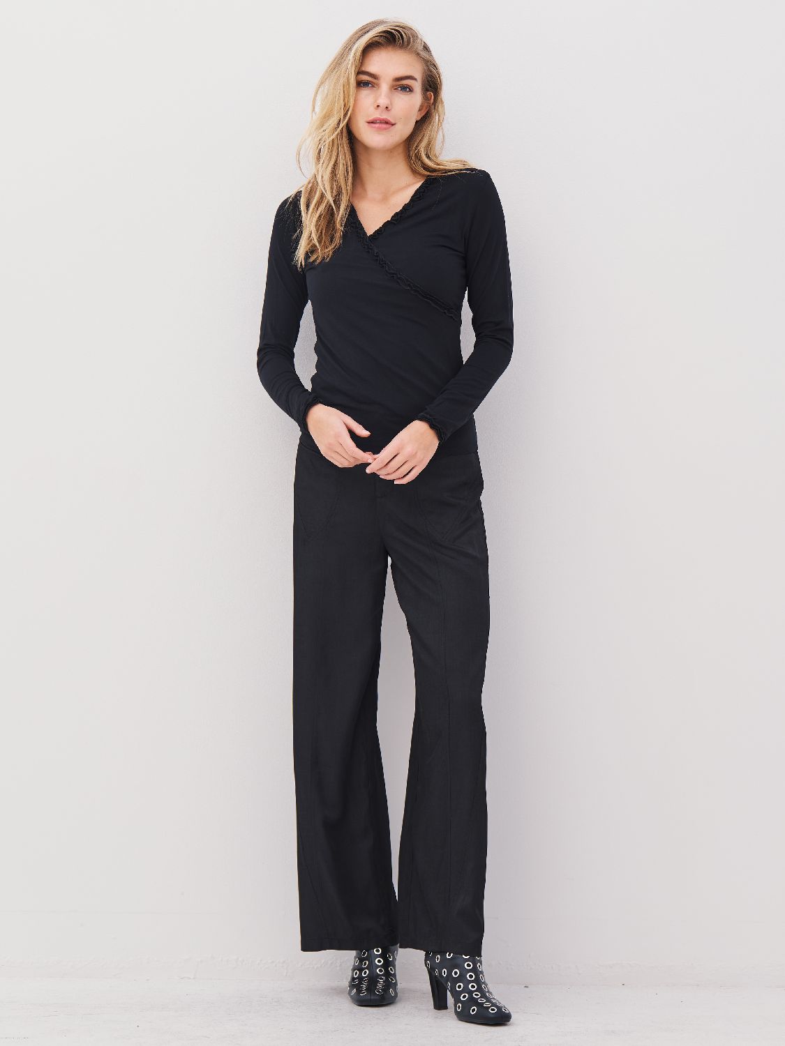 Adele Wrap/Tee l/s 8520-44-000