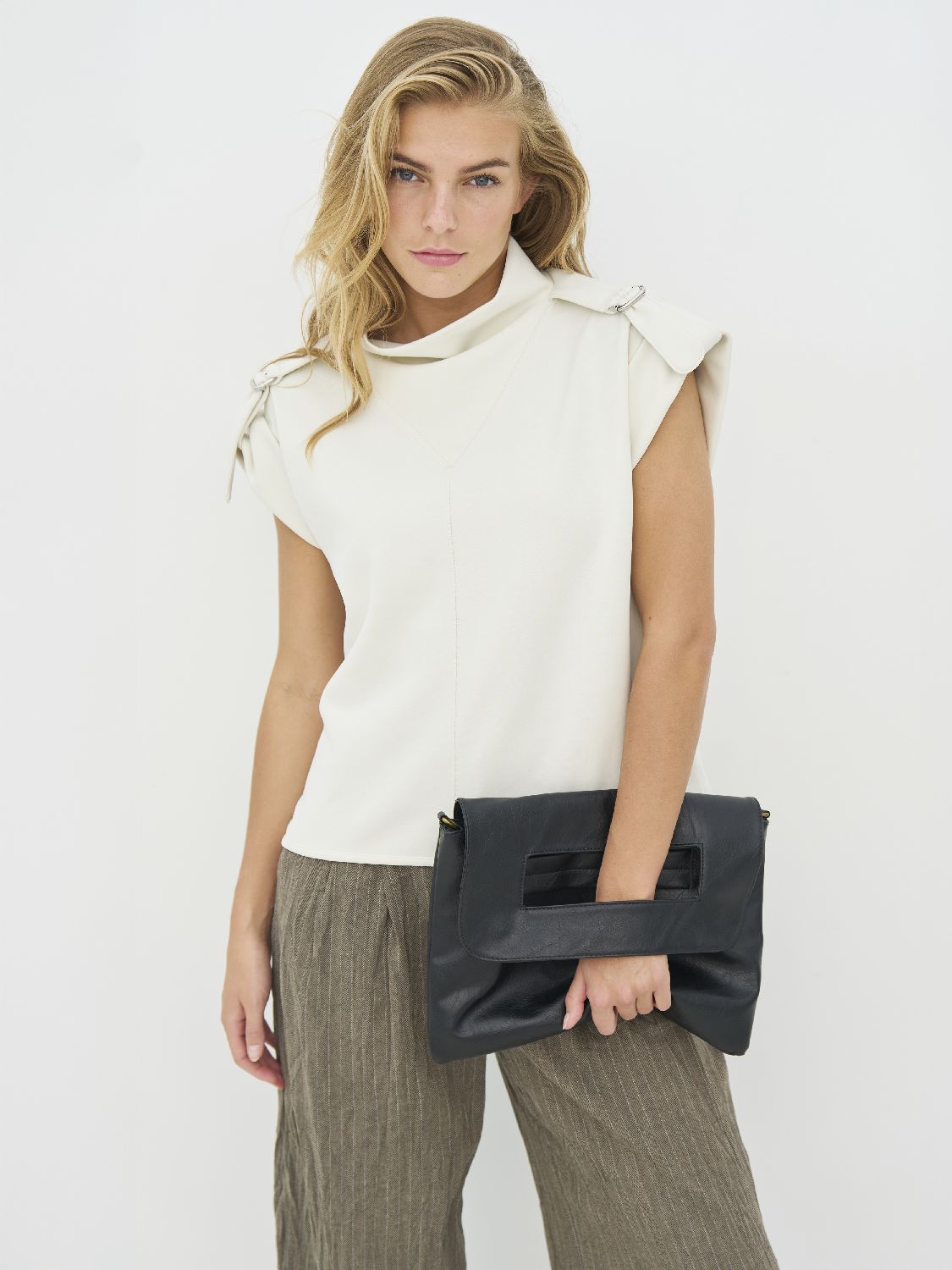 Cora Blouse 8722-46-112