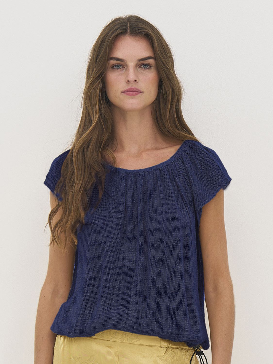 Dewi Top 8811-46-476
