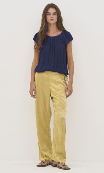Dewi Top 8811-46-476