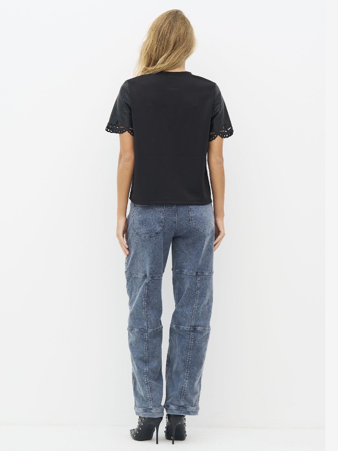 Emberly Tee 8923-50-000