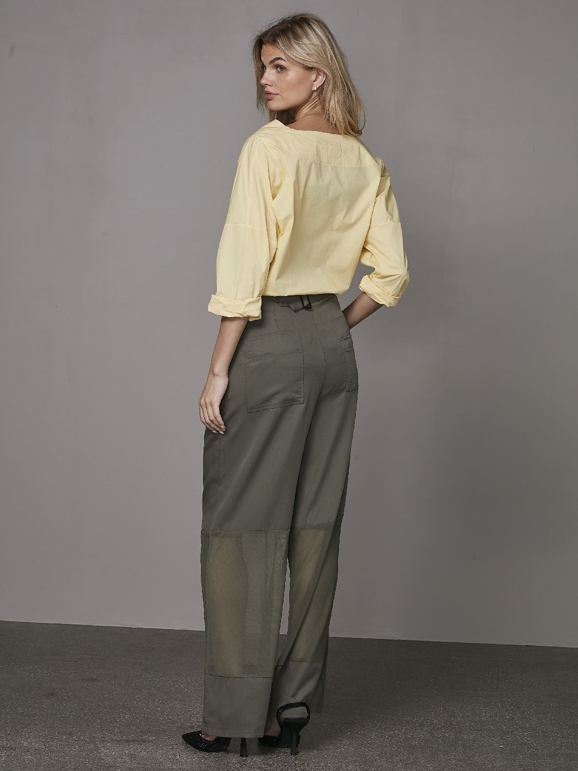 Yrja Trousers 8321-10-316