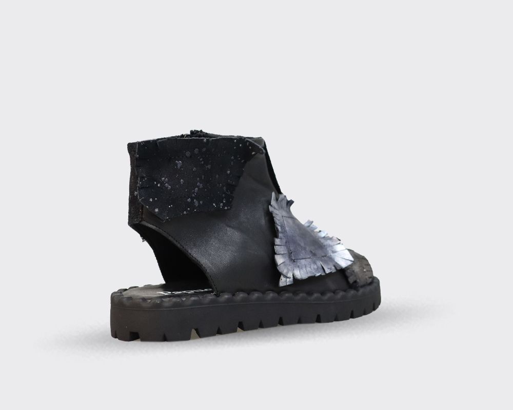 Marlin black